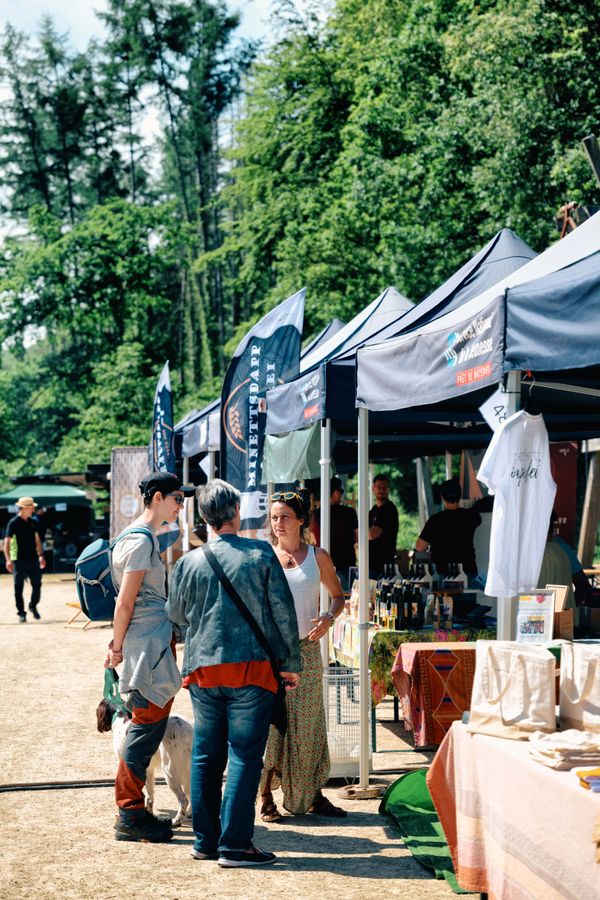 Small shops on display at the "dag an der natur"