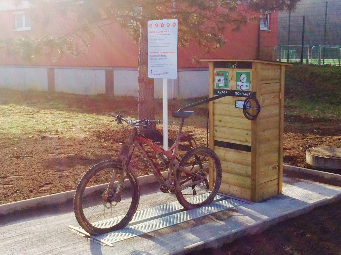 Poste de lavage VTT Dudelange
